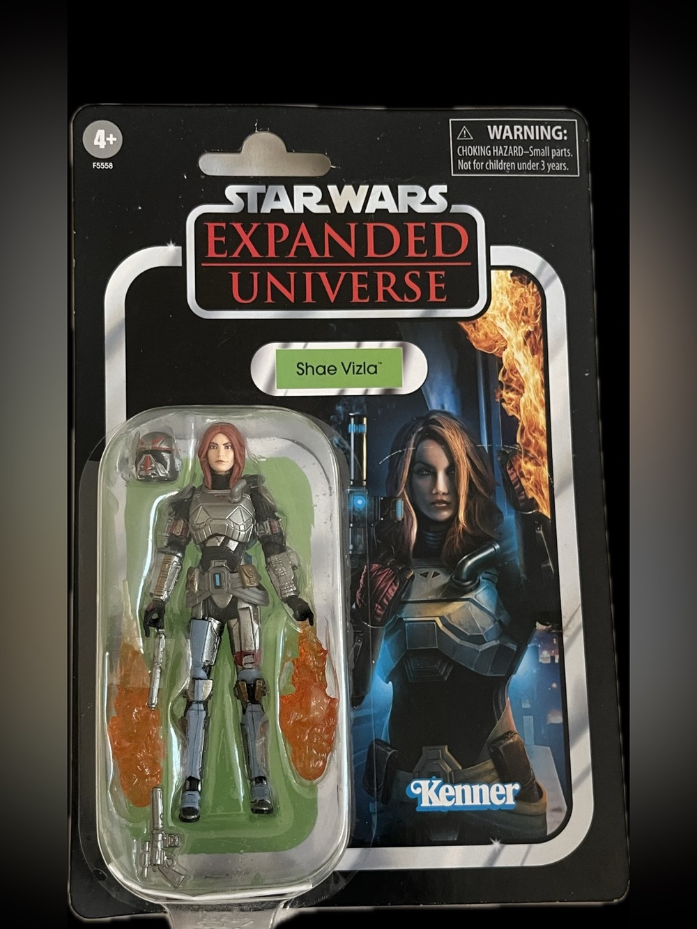 Hasbro Star Wars Shae Vizla Action Figure - Silver & Green Armor